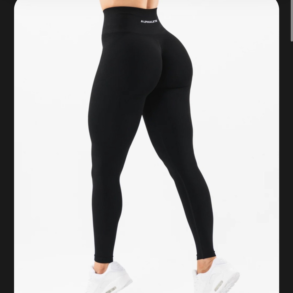 Alphalete Amplify
